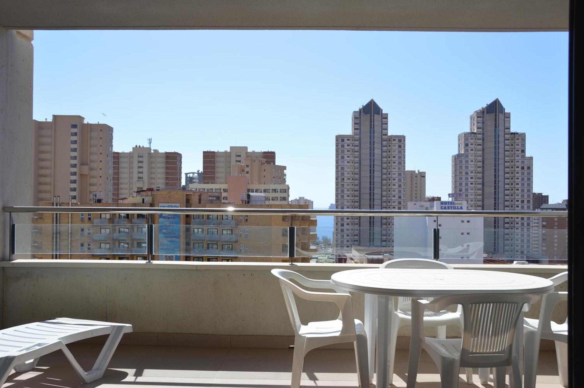 D'Oboe Marlovi Apt With Pool Benidorm Luaran gambar