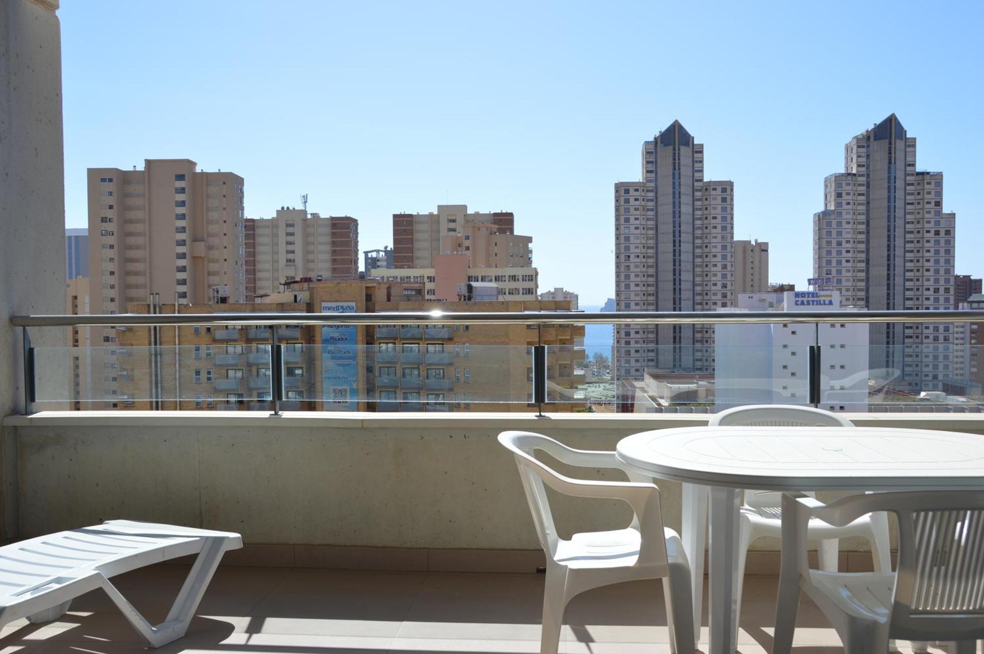 D'Oboe Marlovi Apt With Pool Benidorm Luaran gambar