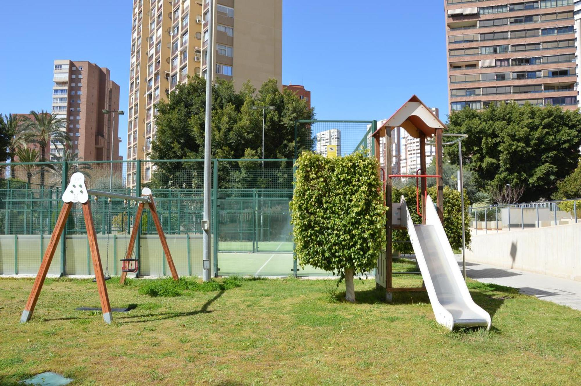 D'Oboe Marlovi Apt With Pool Benidorm Luaran gambar