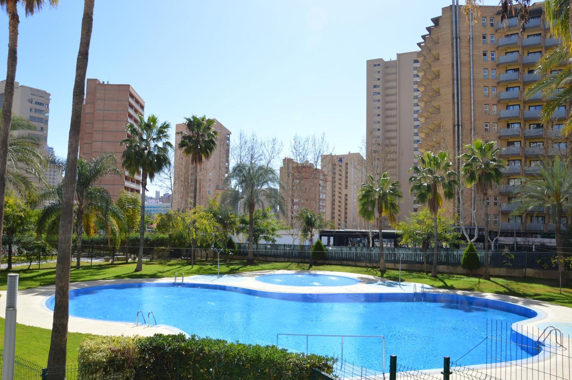 D'Oboe Marlovi Apt With Pool Benidorm Luaran gambar